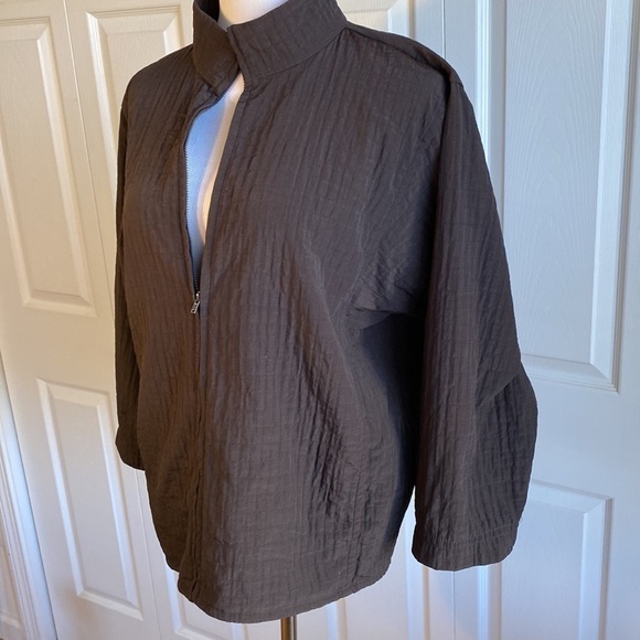 Eileen Fisher Lightweight Brown Textured Zippered Jacket Size Large - Picture 3 of 11
